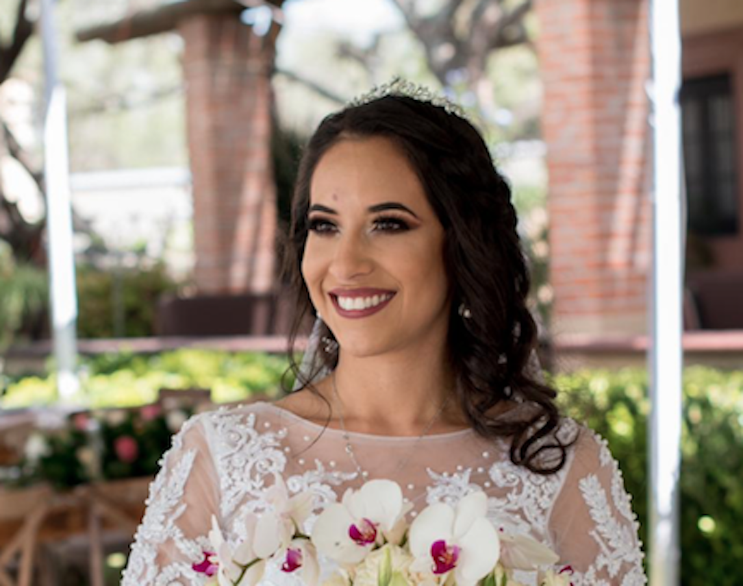 Victoria Herrera Make Up Artist